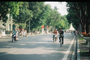 Cho tuổi 20+ và cô gái mê viết